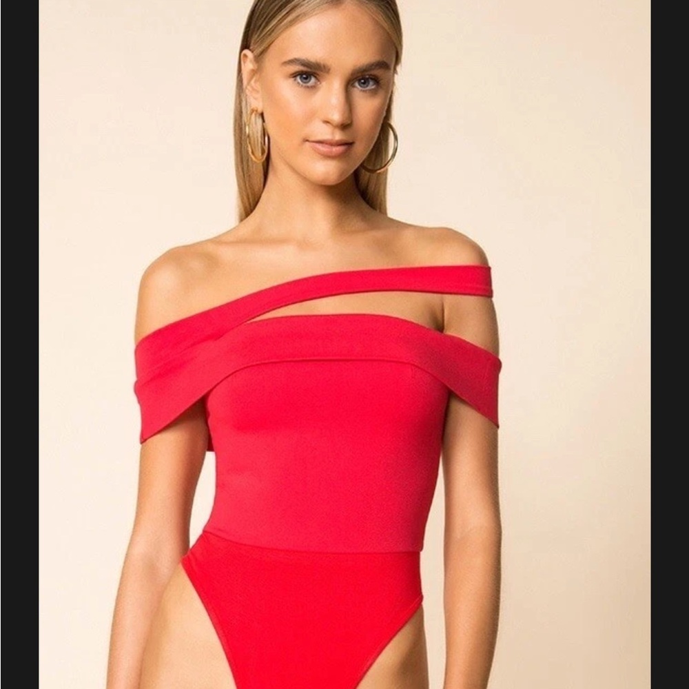 Revolve Superdown Linda Asymmetric Off The Shoulder Bodysuit Red